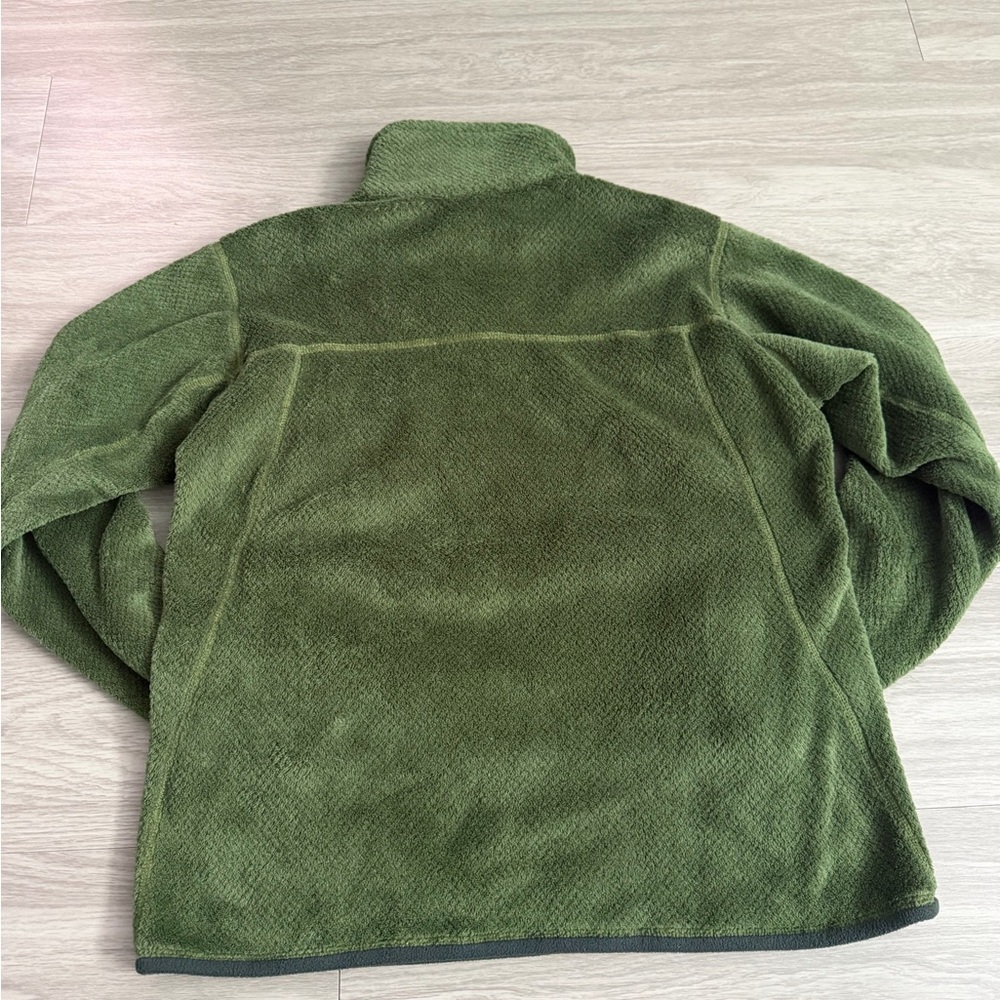 Patagonia Olive Fleece Jacket - Picture 4 of 5